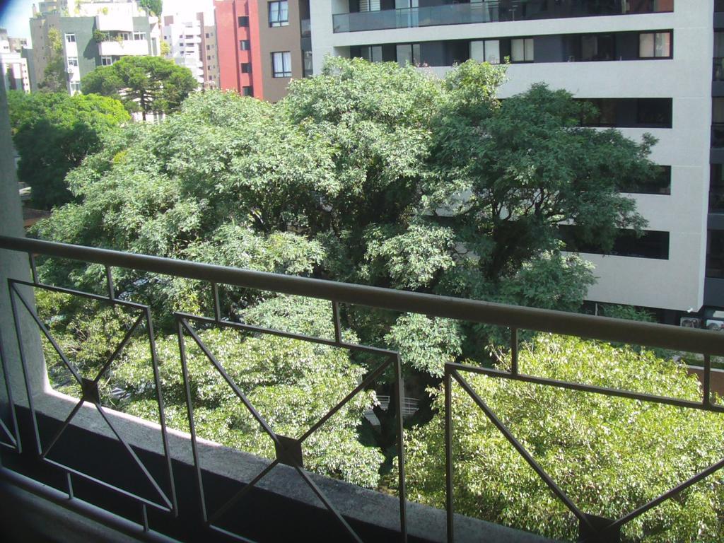 Hotel Ampiezza Curitiba Exterior foto